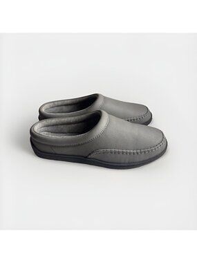 My Pillow My Slippers Womens Size 10 Slippers Gray Leather Cushioned Loafers